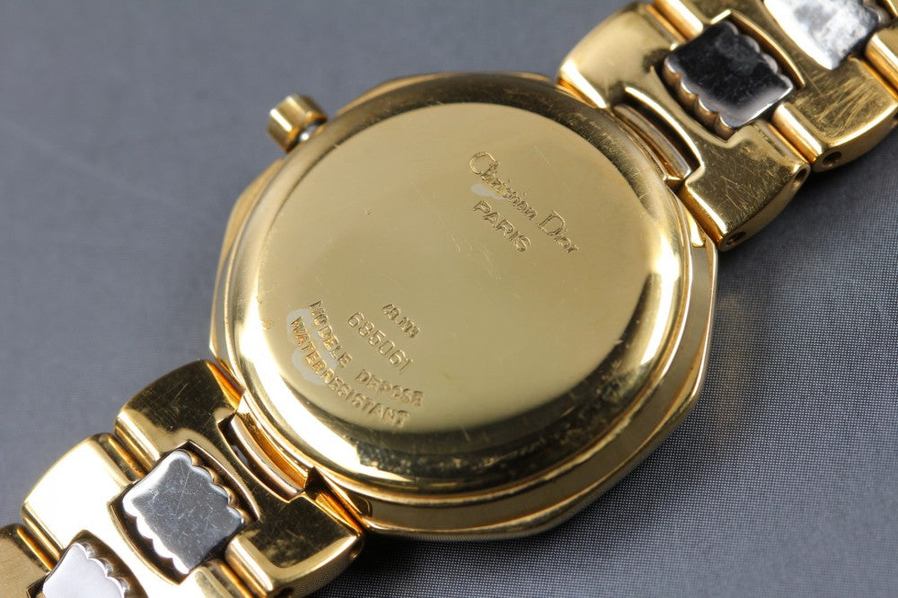 Near MINT Christian Dior Swing Octagon 48.133 Gold Quartz 25mm Ladies Watch