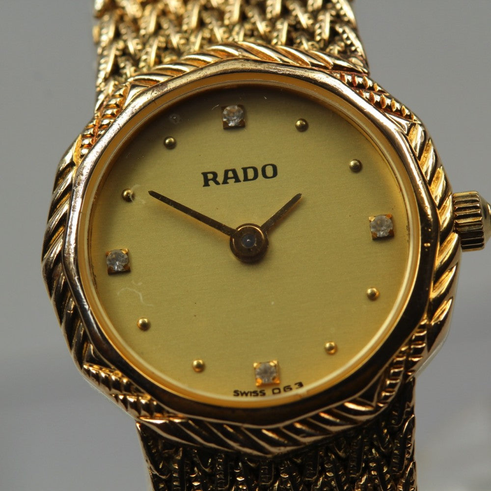 Near MINT RADO 204.3617.2 Gold Quartz 20.4mm Ladies Watch