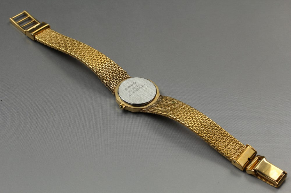 Near MINT RADO 204.3617.2 Gold Quartz 20.4mm Ladies Watch