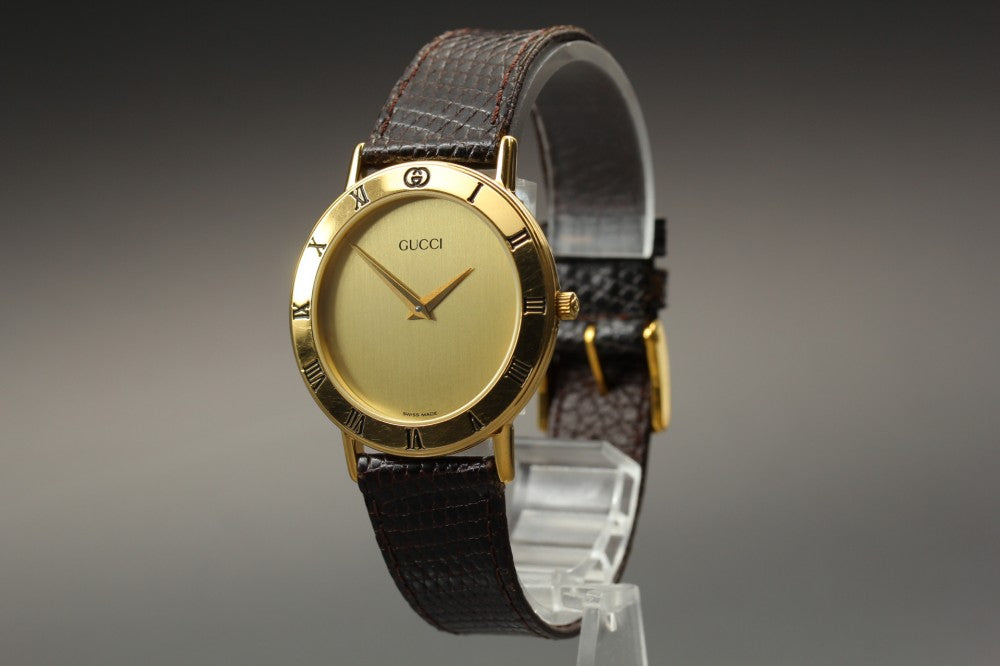Near MINT GUCCI 3000.2.M Gold Quartz 33mm Men's Watch