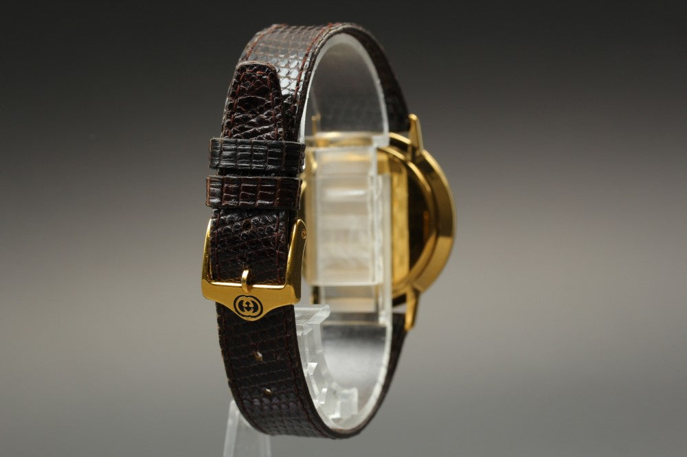 Near MINT GUCCI 3000.2.M Gold Quartz 33mm Men's Watch