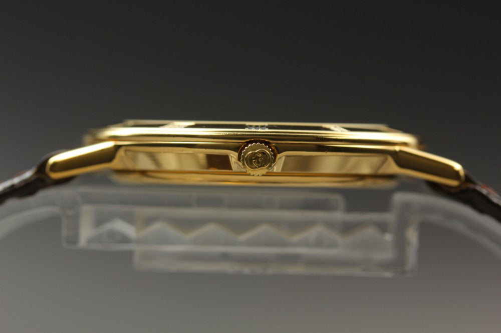 Near MINT GUCCI 3000.2.M Gold Quartz 33mm Men's Watch