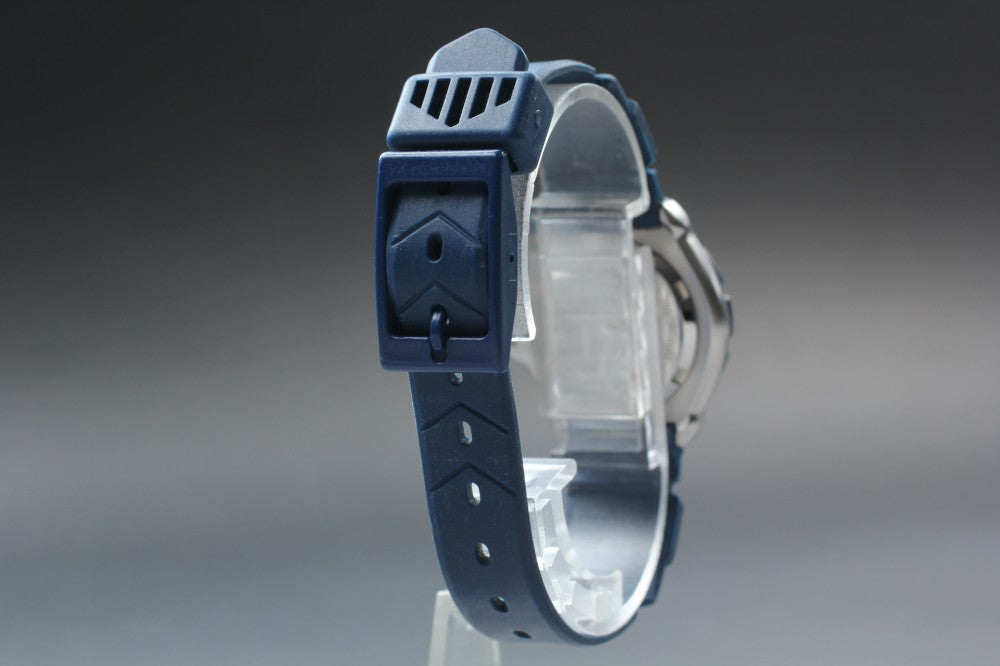 Near MINT TAG Heuer Formula 1 WA1410 Blue Quartz 30mm Ladies Watch