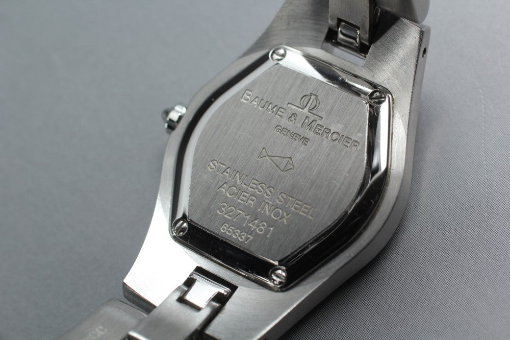 Near MINT Baume&Mercier Linea 65337 Black Quartz 24.5mm Ladies Watch