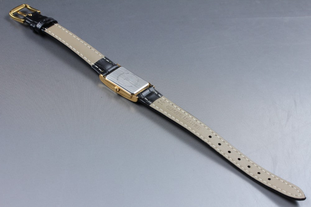 Near MINT TISSOT A222 Silver Quartz 17.5mm Ladies Watch