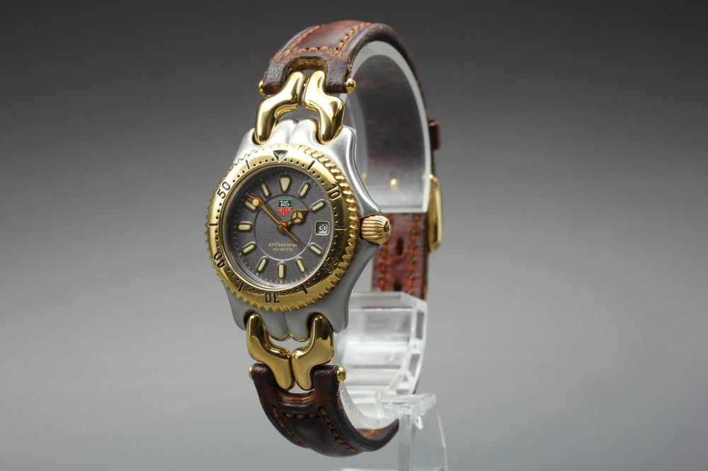 Near MINT TAG Heuer S/el WG1320-2 Grey Quartz 29mm Ladies Watch