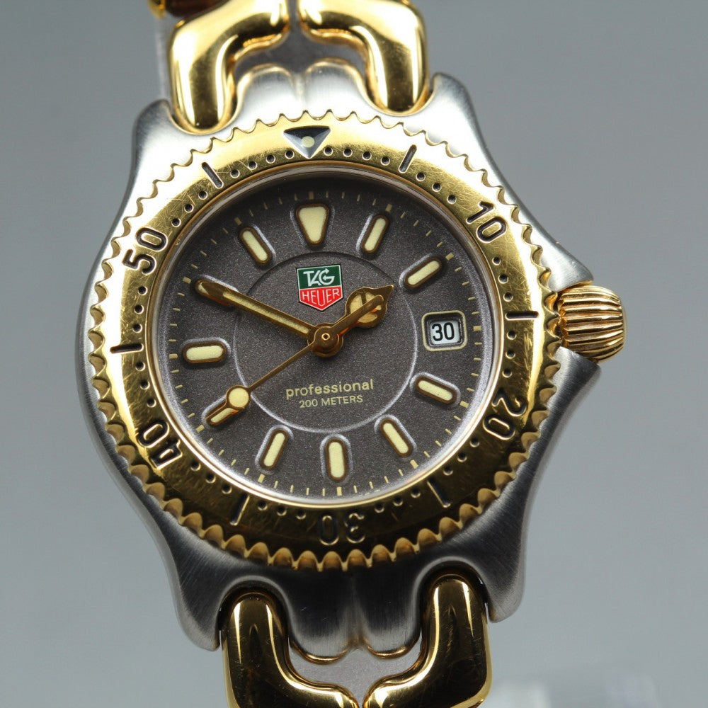 Near MINT TAG Heuer S/el WG1320-2 Grey Quartz 29mm Ladies Watch