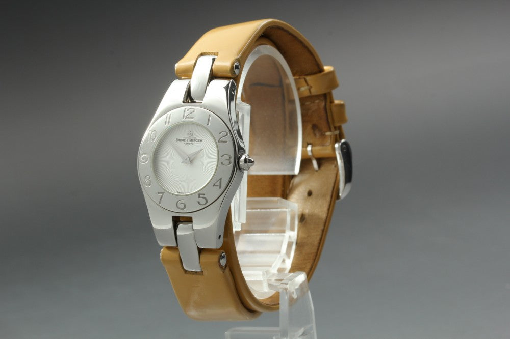 Baume&Mercier Linea 65305 Silver Quartz 24.4mm Ladies Watch