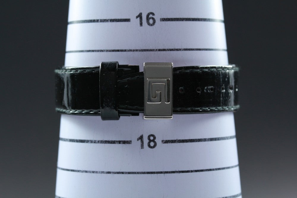 Near MINT GUCCI G Square 3600J Black Quartz 26mm Ladies Watch