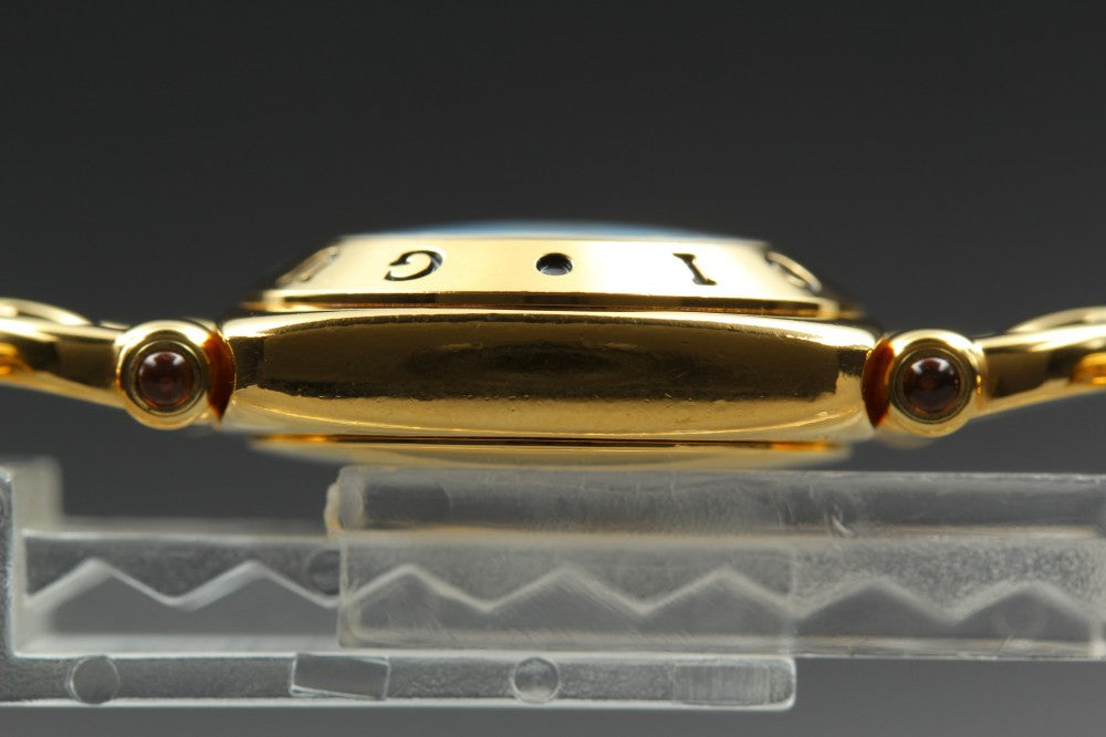 Near MINT GUCCI 6300L Gold Quartz 21.6mm Ladies Watch