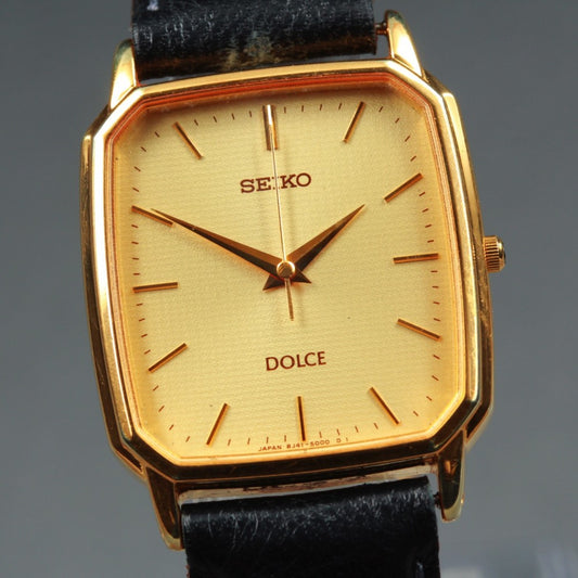 Near MINT SEIKO Dolce 8J41-5000 Gold Quartz 27mm Men's Watch 2000
