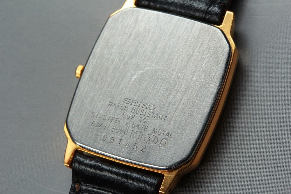 Near MINT SEIKO Dolce 8J41-5000 Gold Quartz 27mm Men's Watch 2000