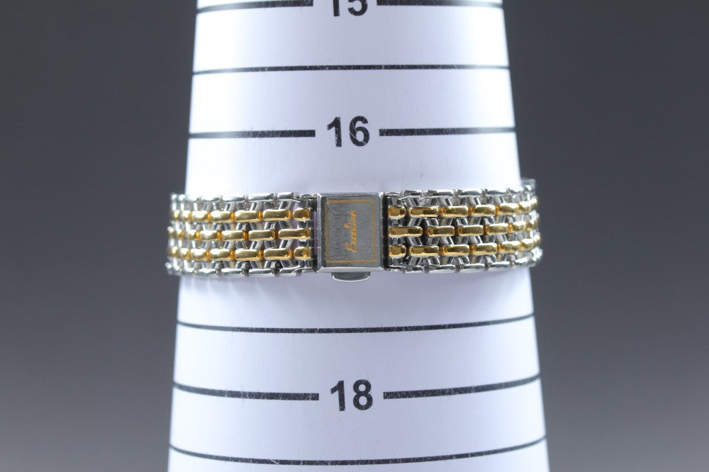 Near MINT SEIKO Exceline 7320-0410 Quartz 23.5mm Ladies Watch 1991