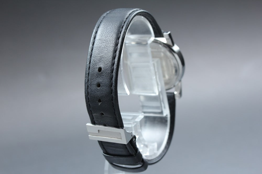 Near MINT GUCCI 5200L Quartz 27mm Ladies Watch