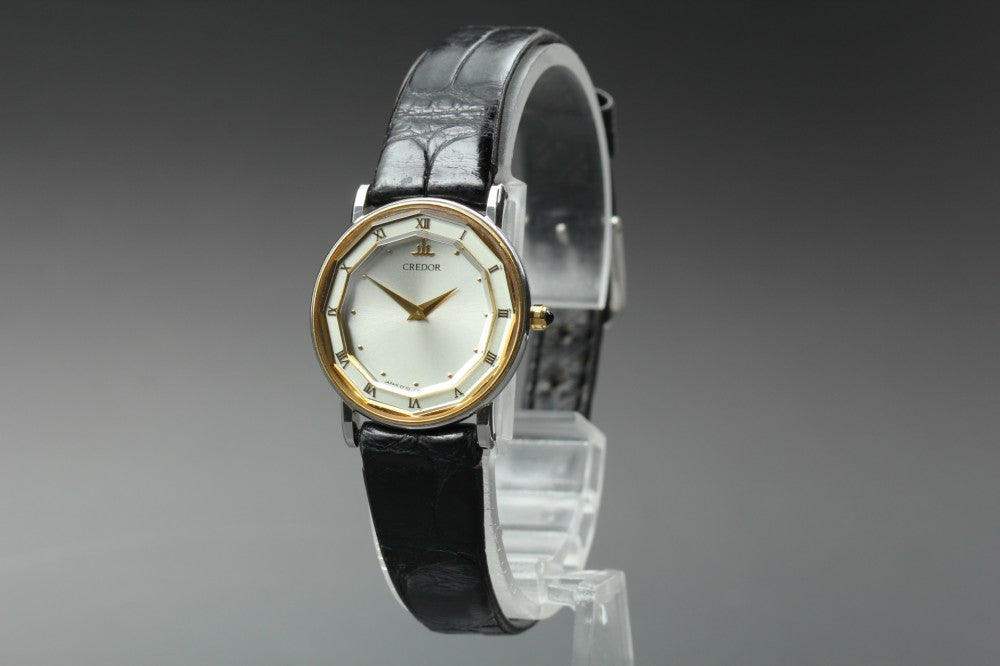 Near MINT SEIKO Credor 2F70-0300 Silver Quartz 23.4mm Ladies Watch