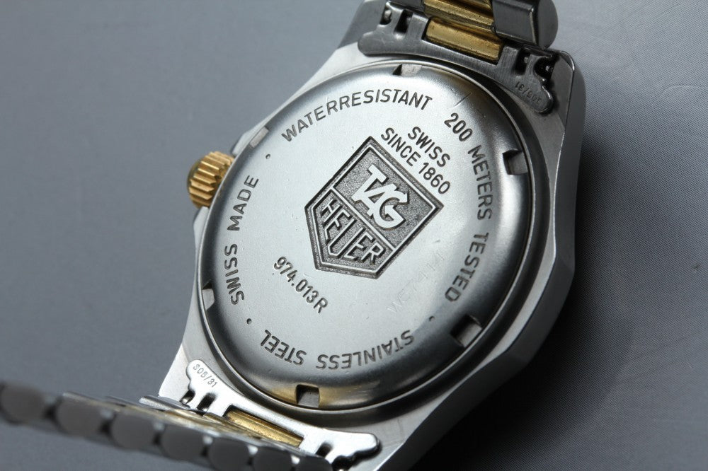 Near MINT TAG Heuer 2000 Professional 974.013R Gold Quartz 36.0mm Men's Watch