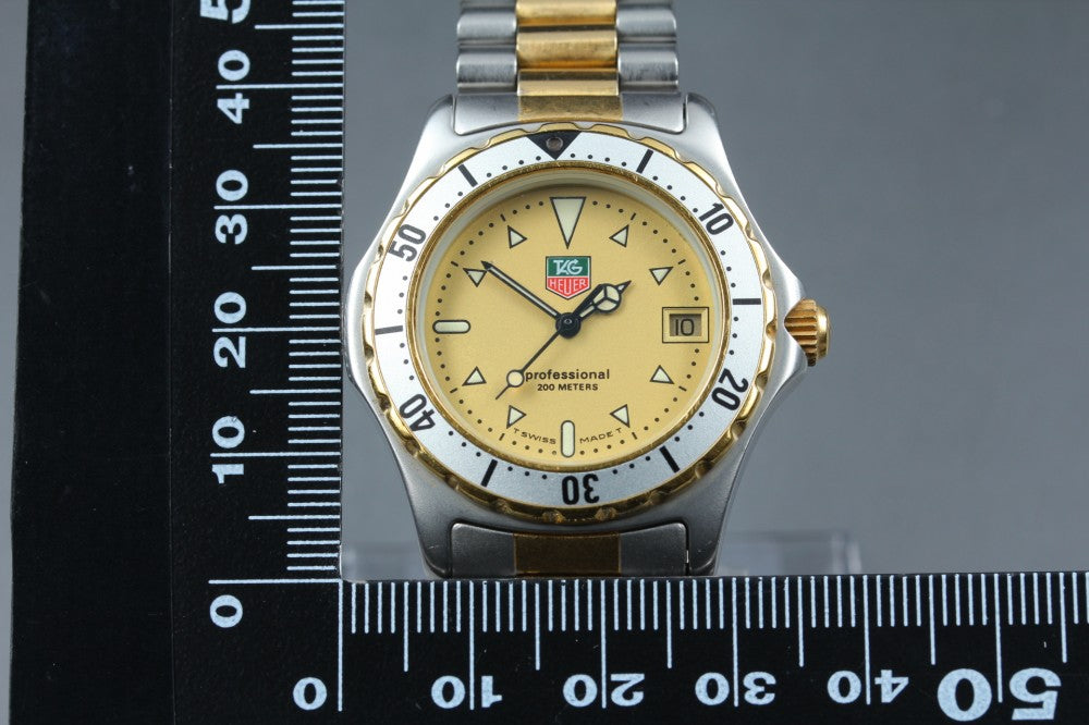 Near MINT TAG Heuer 2000 Professional 974.013R Gold Quartz 36.0mm Men's Watch