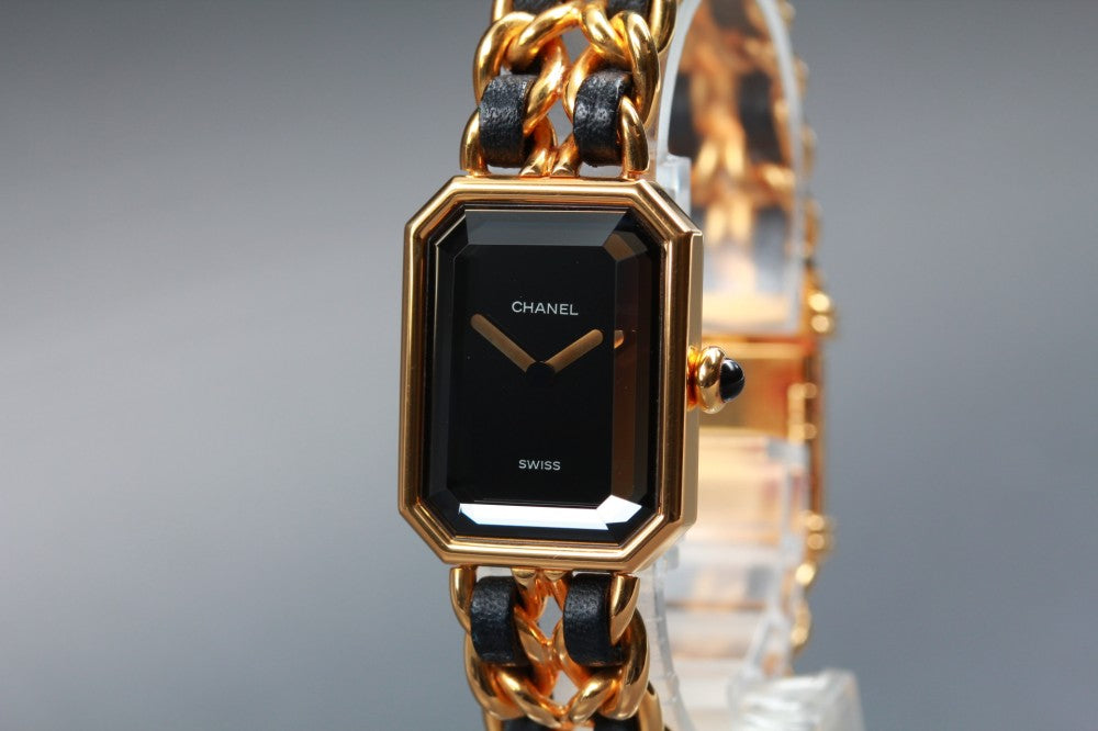Near MINT CHANEL Premiere L H0001 Black Quartz 20mm Ladies Watch