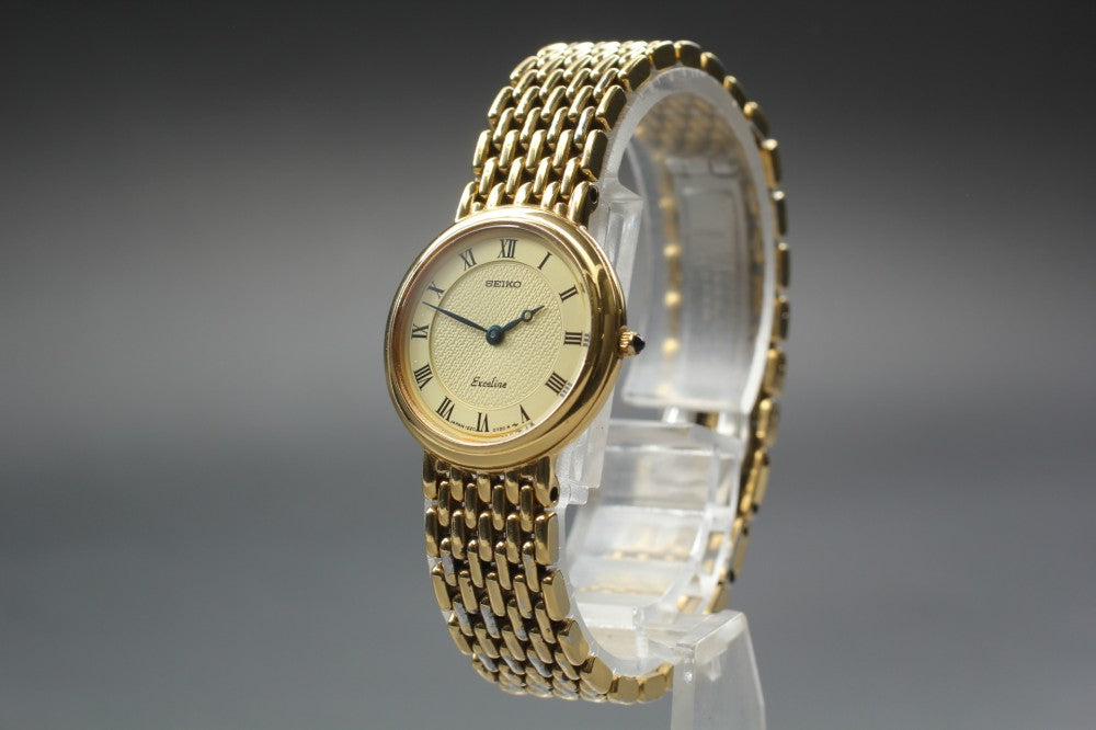 Near MINT SEIKO Exceline 1220-0100 Gold Quartz 23mm Ladies Watch 1988