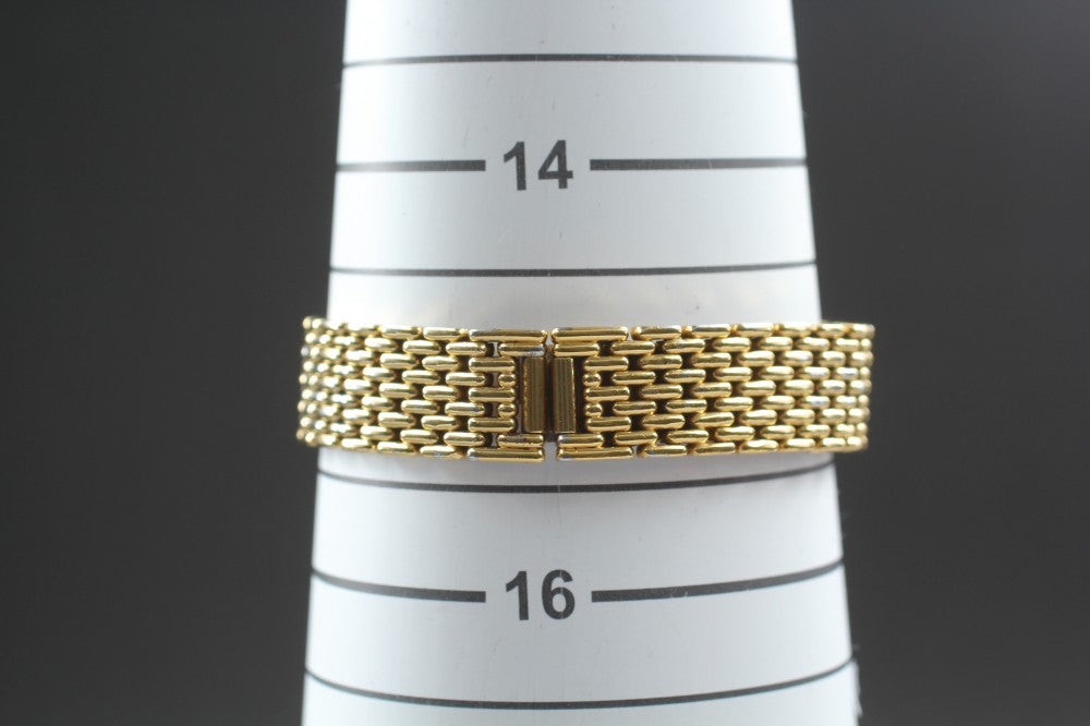 Near MINT SEIKO Exceline 1220-0100 Gold Quartz 23mm Ladies Watch 1988