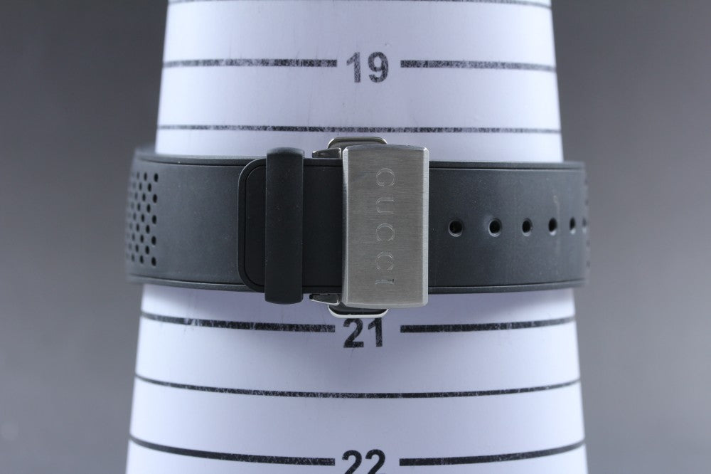 Near MINT GUCCI I-GUCCI 114.1 Black Quartz 49mm Men's Watch