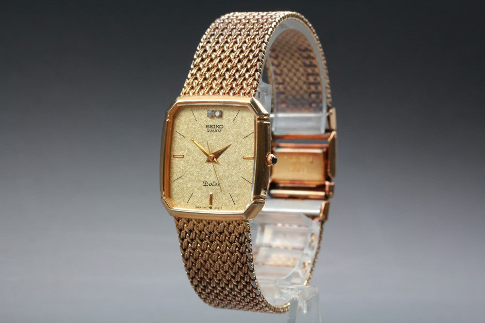 Near MINT SEIKO Dolce 9521-5210 Gold Quartz 27mm Men's Watch 1984