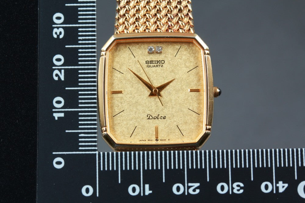 Near MINT SEIKO Dolce 9521-5210 Gold Quartz 27mm Men's Watch 1984