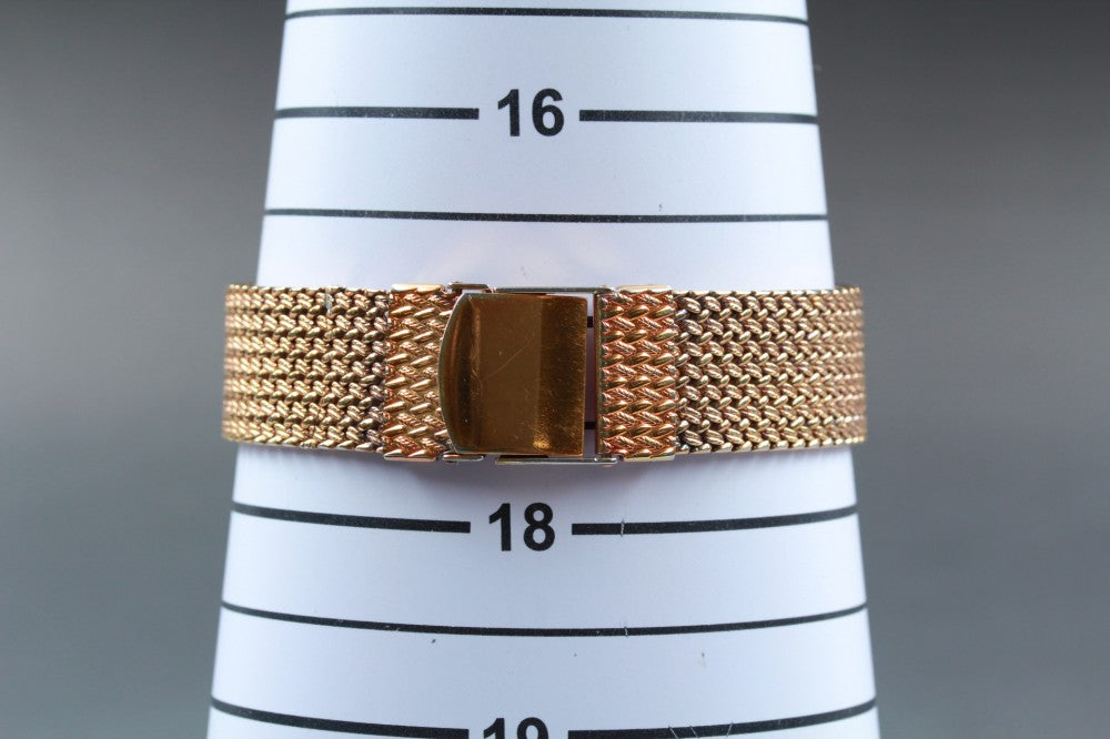 Near MINT SEIKO Dolce 9521-5210 Gold Quartz 27mm Men's Watch 1984