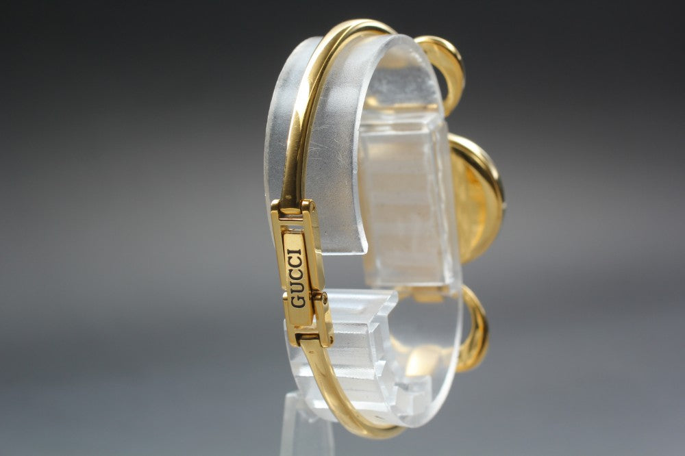 GUCCI 1600 Quartz 26mm Ladies Watch