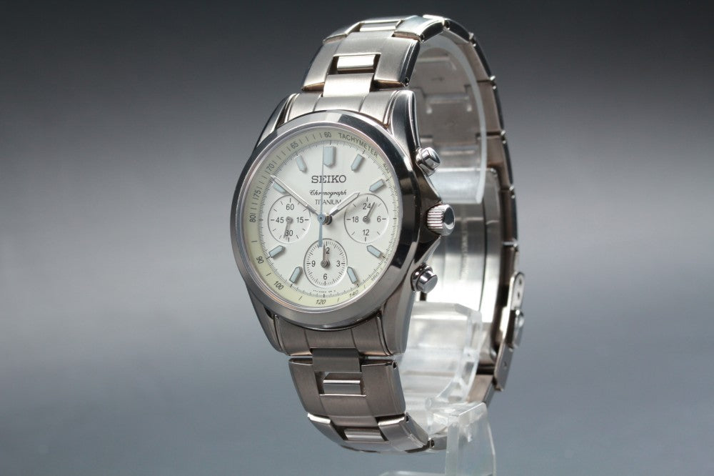 Near MINT SEIKO 7T11-0AH0 White Quartz 38.3mm Men's Watch