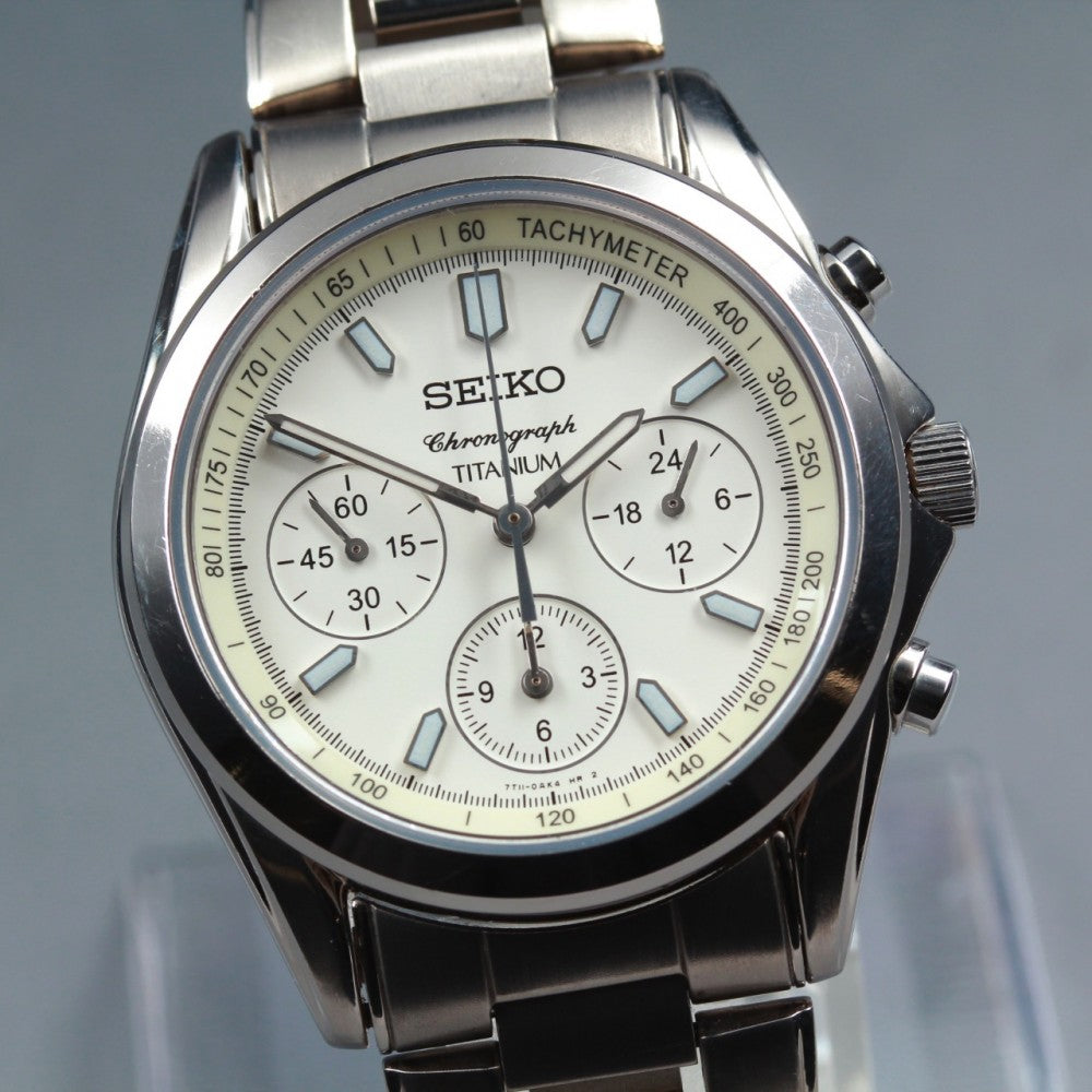 Near MINT SEIKO 7T11-0AH0 White Quartz 38.3mm Men's Watch