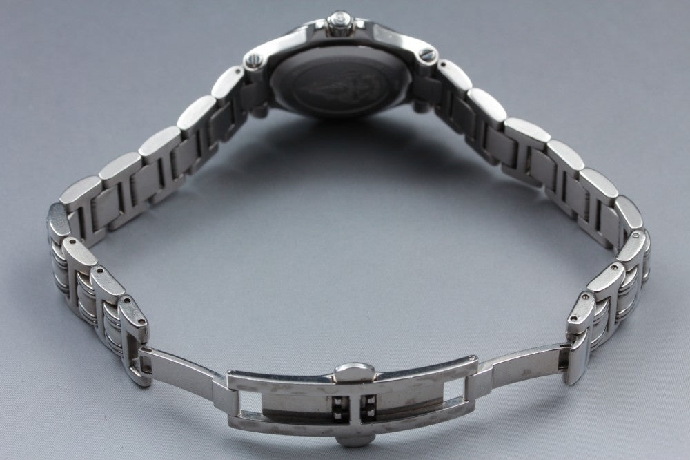 Near MINT GUCCI 9040L Black Quartz 28mm Ladies Watch