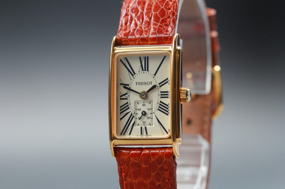 Near MINT TISSOT A222 Silver Quartz 17.4mm Ladies Watch