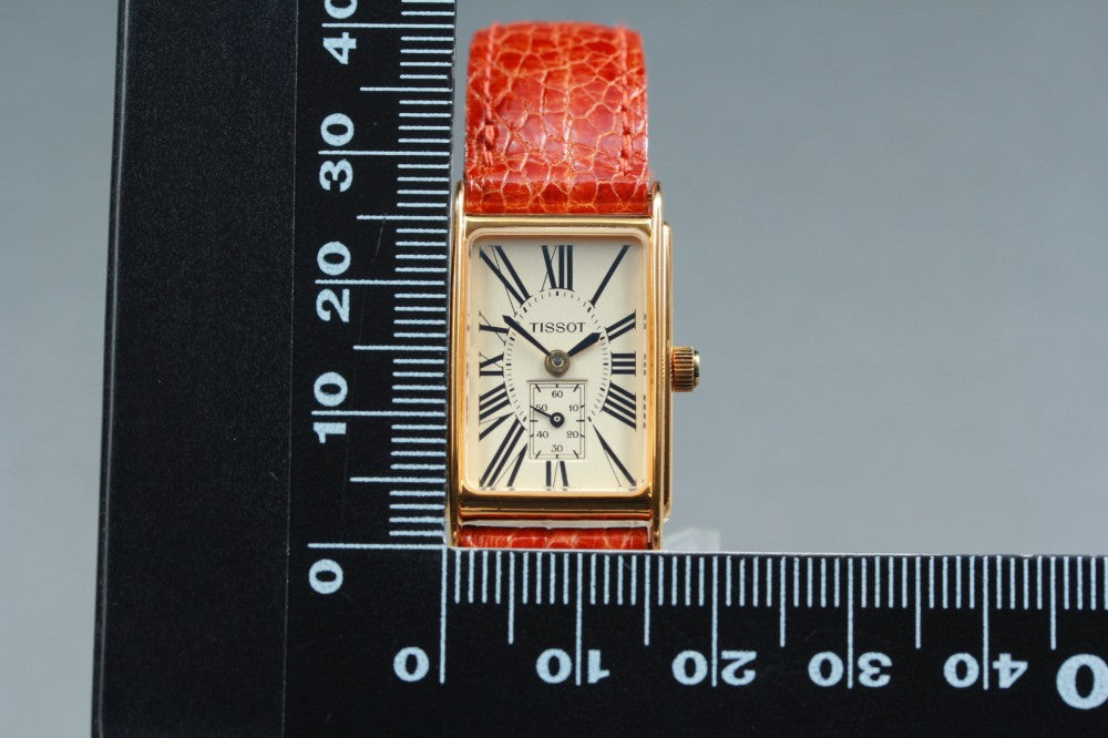 Near MINT TISSOT A222 Silver Quartz 17.4mm Ladies Watch