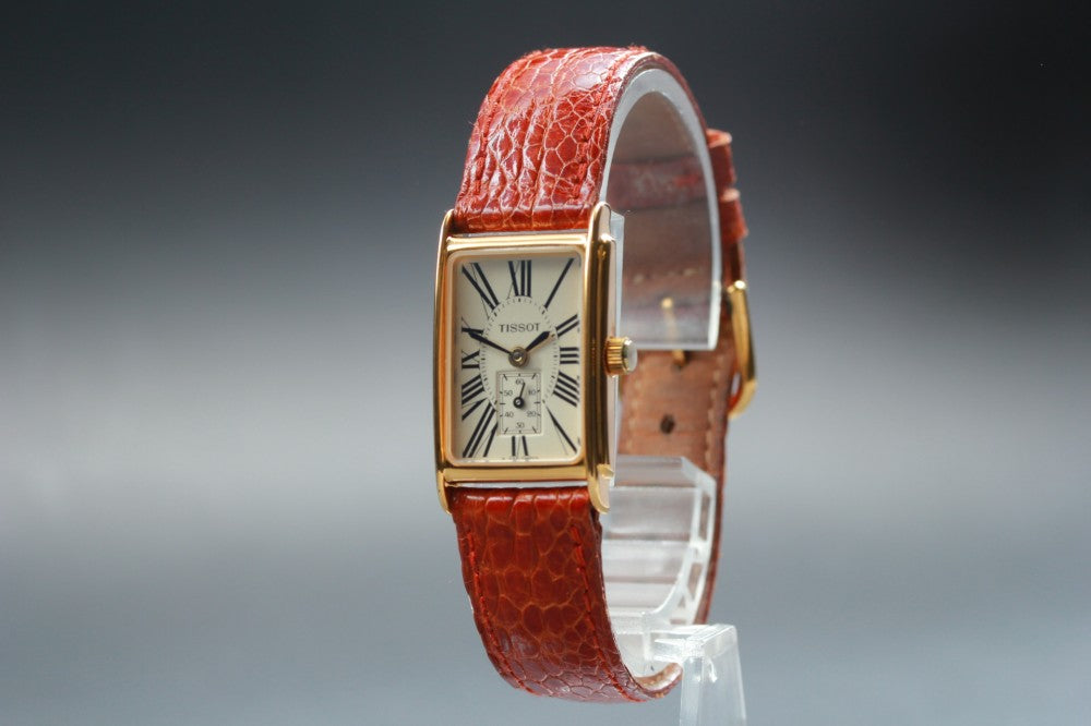Near MINT TISSOT A222 Silver Quartz 17.4mm Ladies Watch