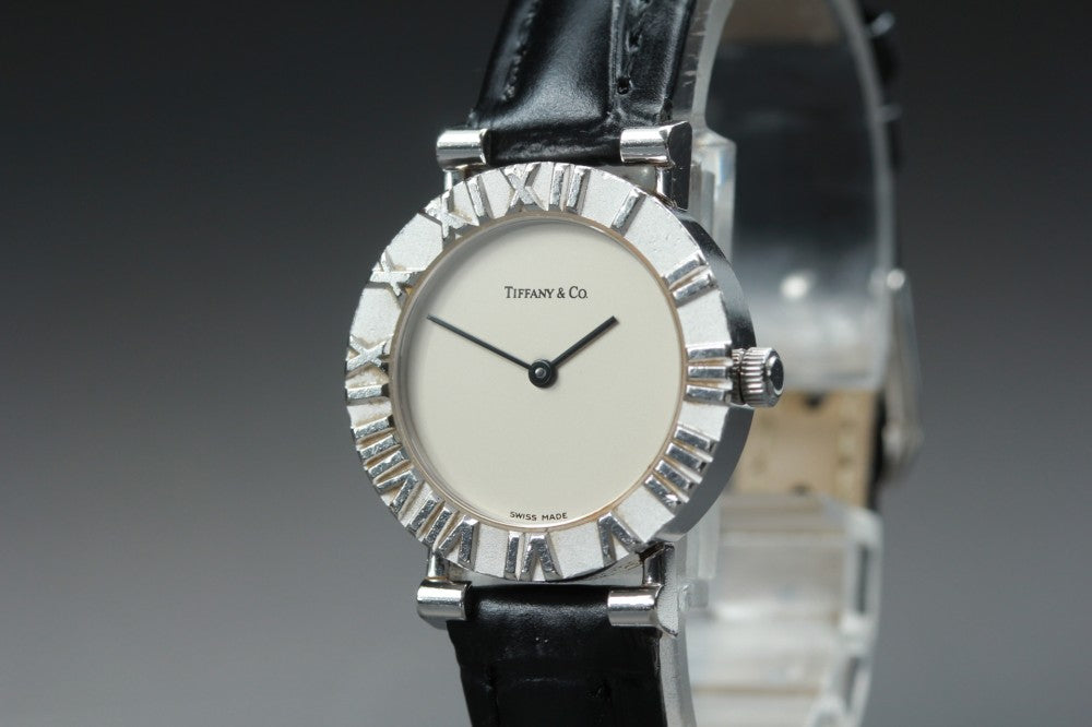 Near MINT TIFFANY&Co. Atlas L0640 Silver Quartz 24.2mm Ladies Watch