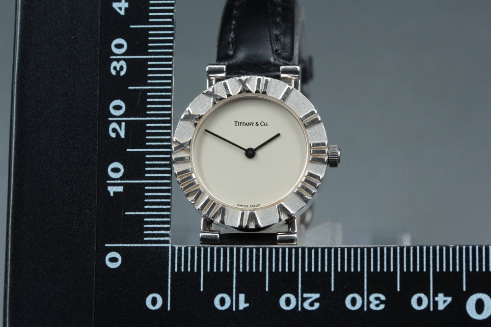 Near MINT TIFFANY&Co. Atlas L0640 Silver Quartz 24.2mm Ladies Watch
