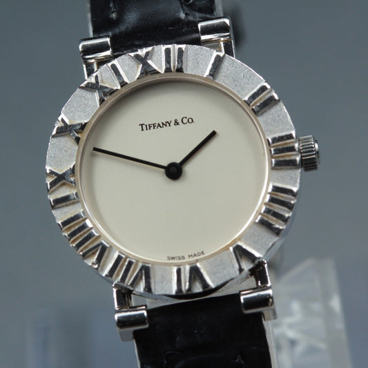 Near MINT TIFFANY&Co. Atlas L0640 Silver Quartz 24.2mm Ladies Watch