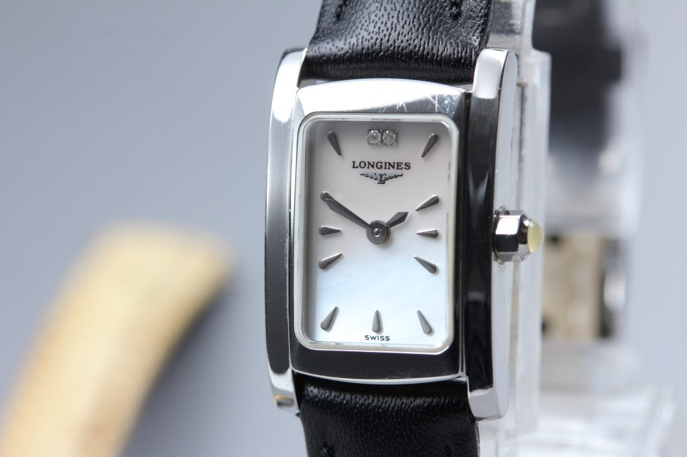 Near MINT LONGINES Dolce Vita L5.158.4 Silver Quartz 16mm Ladies Watch