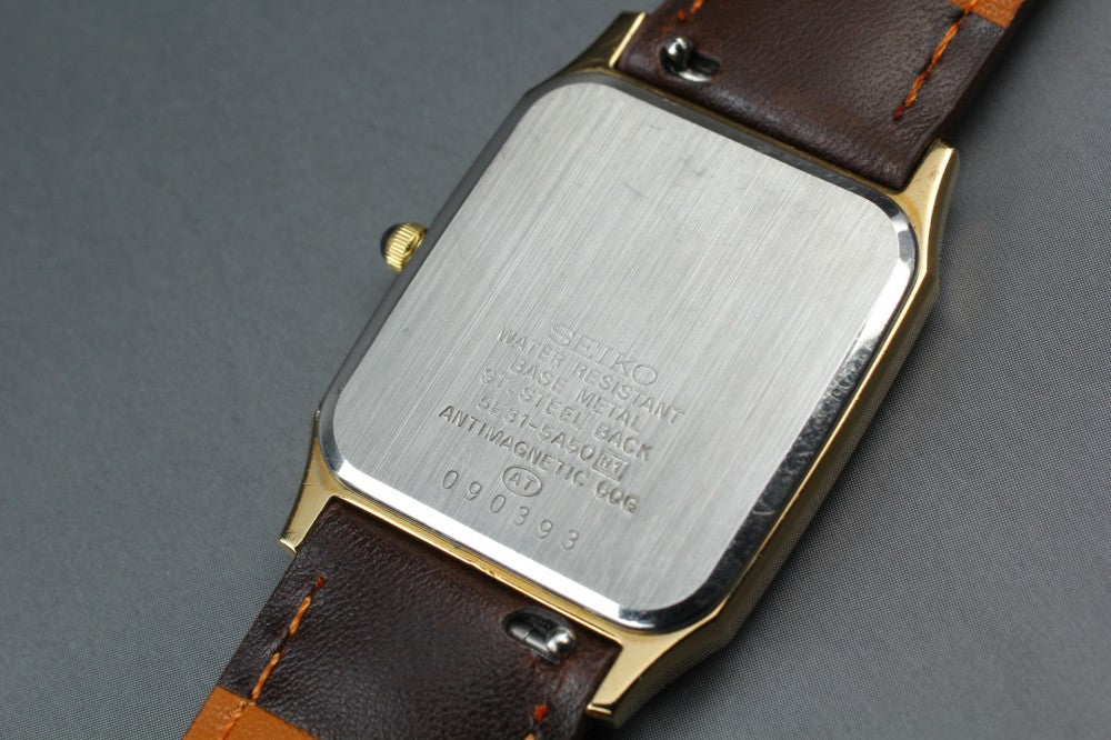 Near MINT SEIKO Chariot 5E31-5A50 Gold Quartz 26.5mm Men's Watch