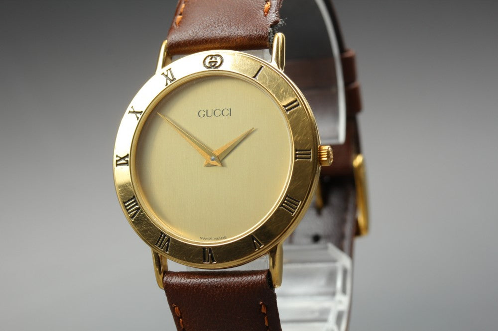 GUCCI 3000.2.M Gold Quartz 33mm Men's Watch