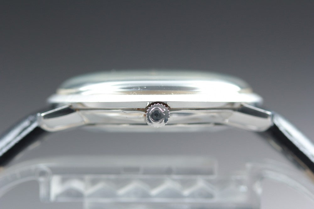 Near MINT OMEGA De Ville 111.077 Cal.620 Silver Manual 33mm Men's Watch 1970