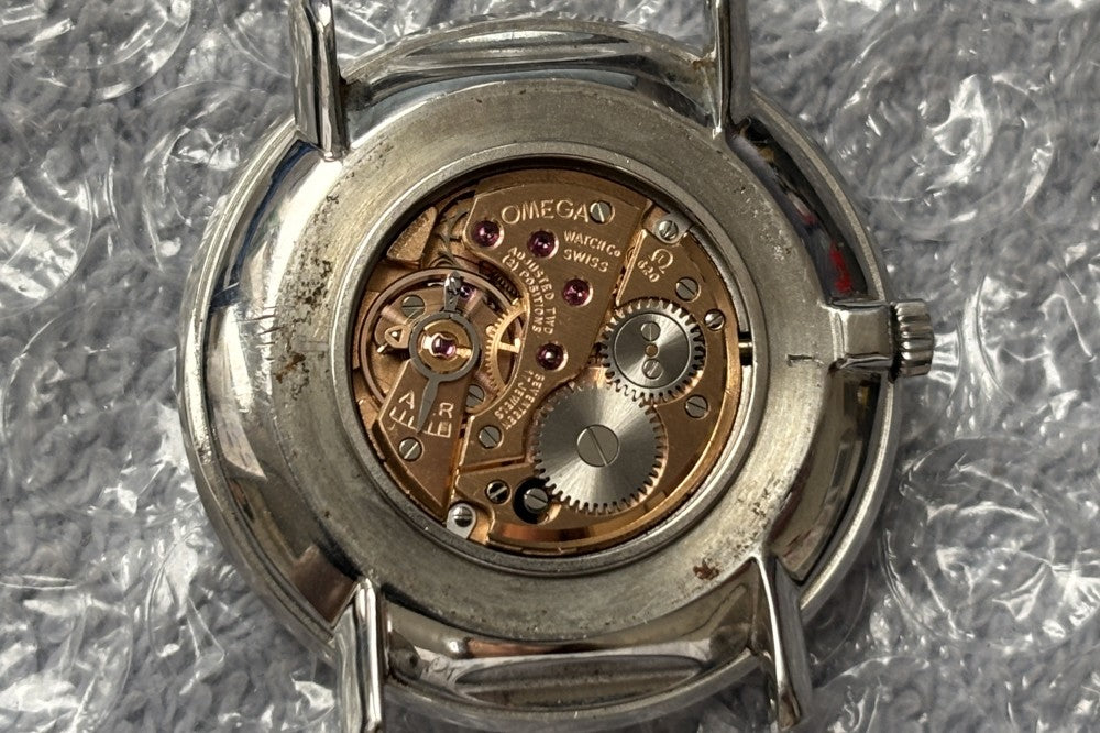 Near MINT OMEGA De Ville 111.077 Cal.620 Silver Manual 33mm Men's Watch 1970