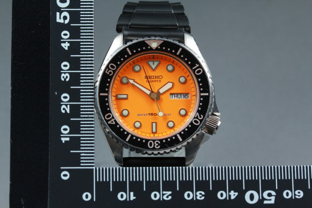 SEIKO 6458-600A Orange Quartz 37.5mm Men's Watch 1982