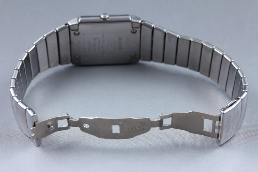 MINT RADO Diastar 152.0332.3 Silver Quartz 28mm Men's Watch
