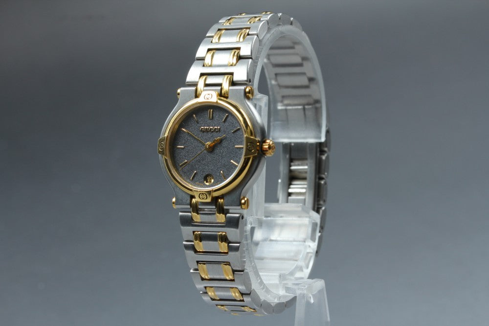 Near MINT GUCCI 9000L Black Quartz 25mm Ladies Watch