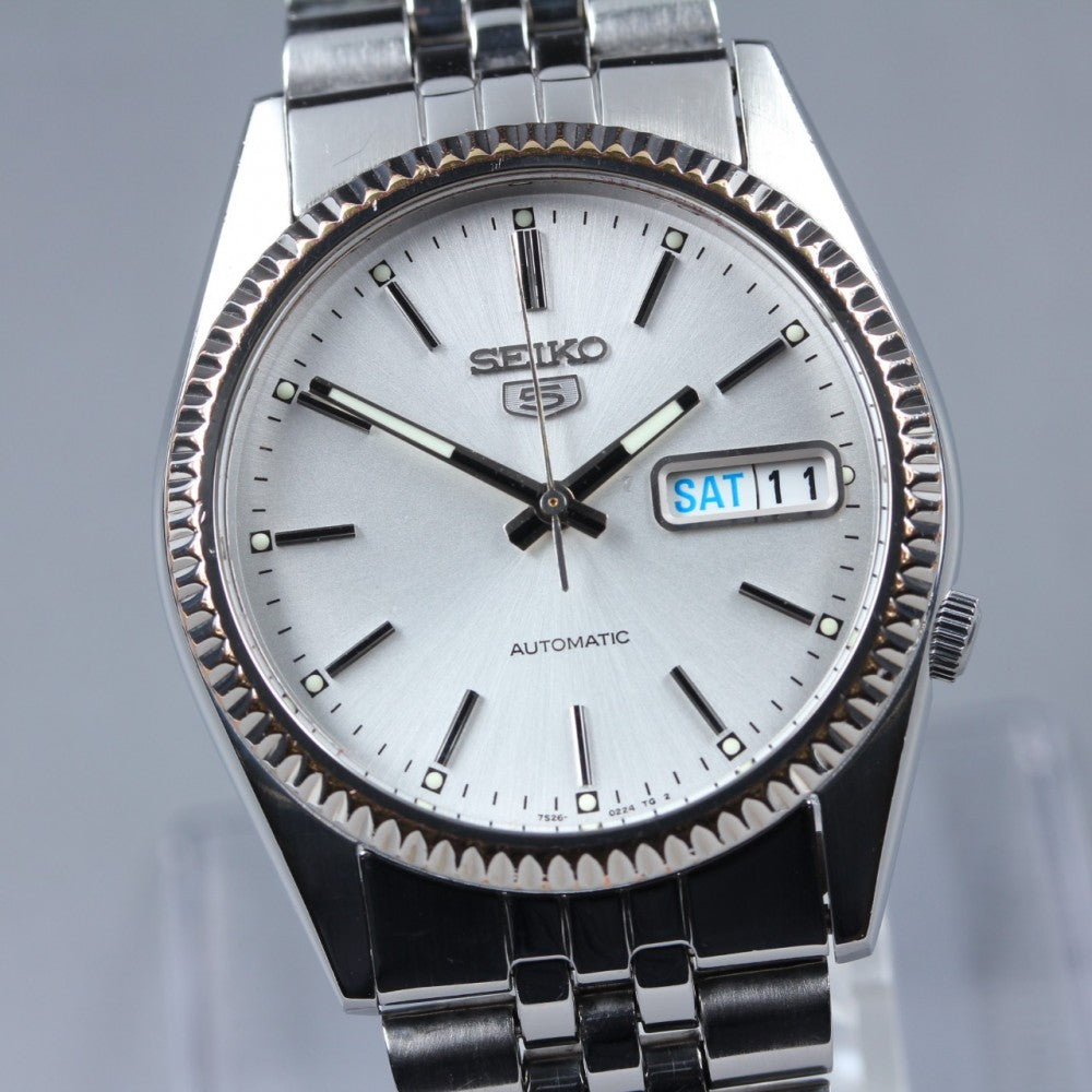 Near MINT SEIKO 5 7S26-0500 Silver Auto 36mm Men's Watch