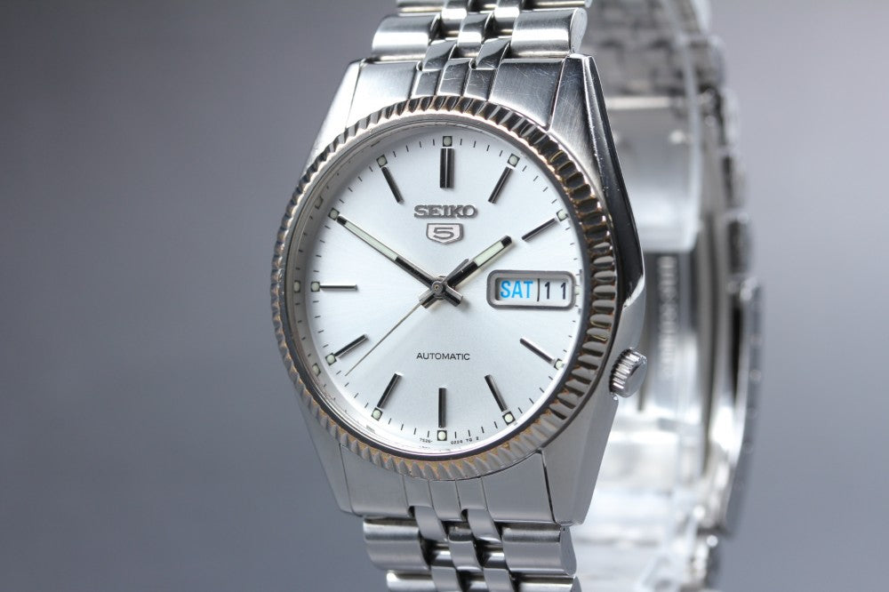 Near MINT SEIKO 5 7S26-0500 Silver Auto 36mm Men's Watch