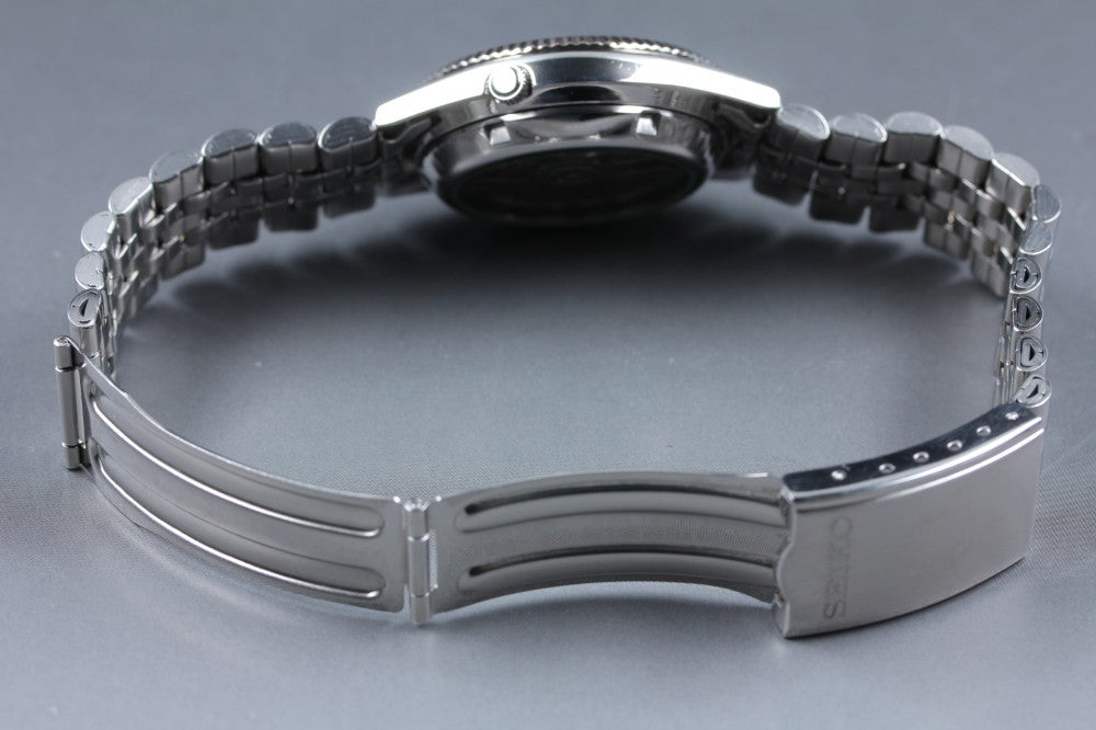 Near MINT SEIKO 5 7S26-0500 Silver Auto 36mm Men's Watch