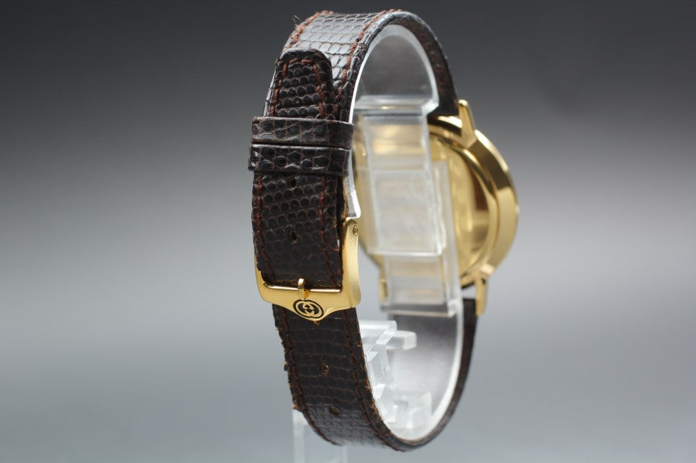 Near MINT GUCCI 3000.2.M Gold Quartz 33mm Men's Watch